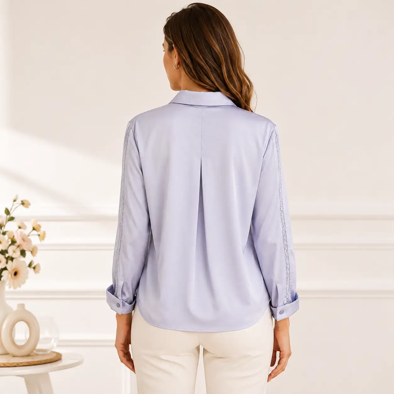 Chemisier bleu ciel satiné CH365