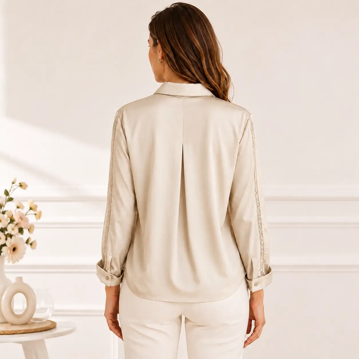 Chemisier beige satiné CH365